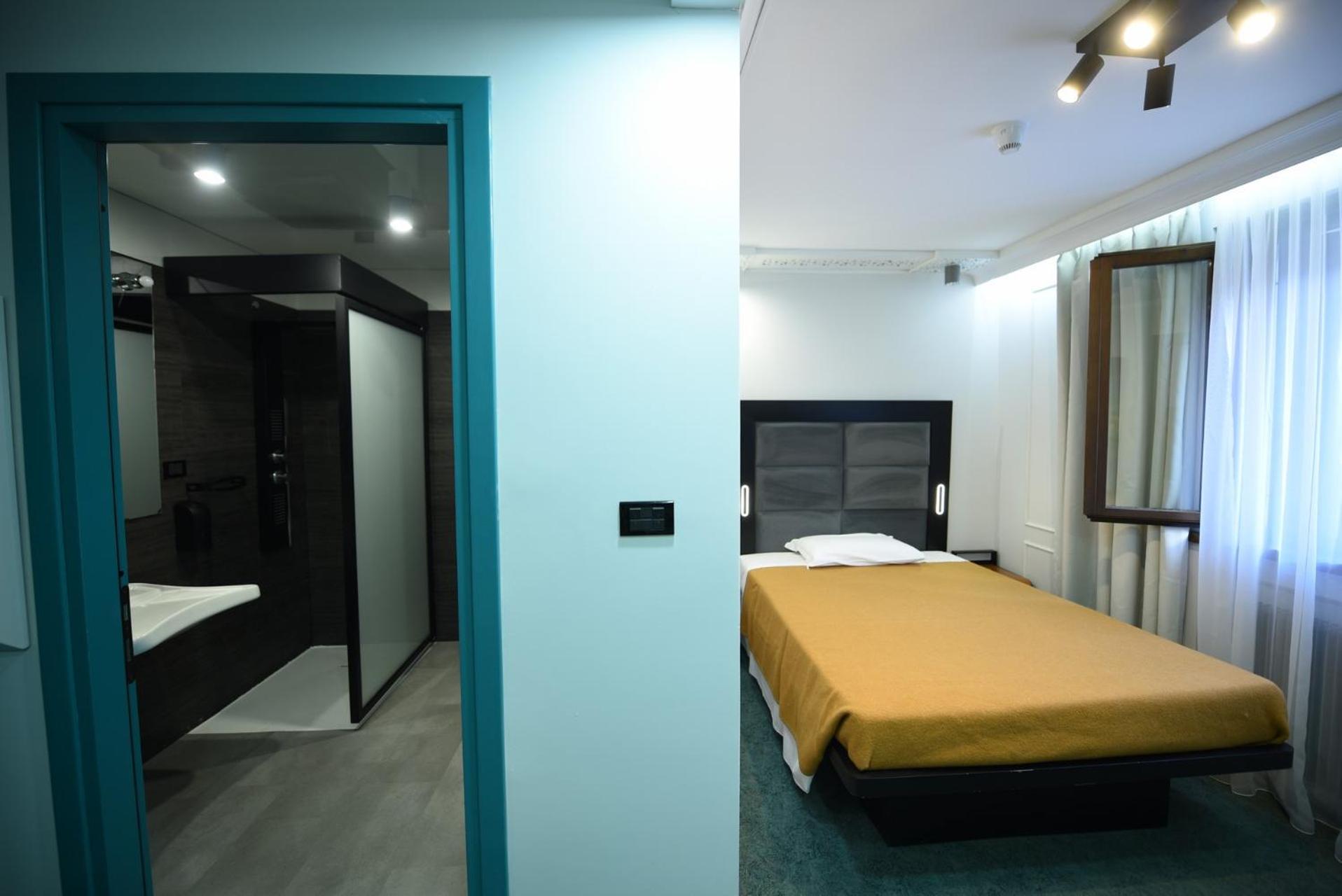Hotel Celis バルチス エクステリア 写真