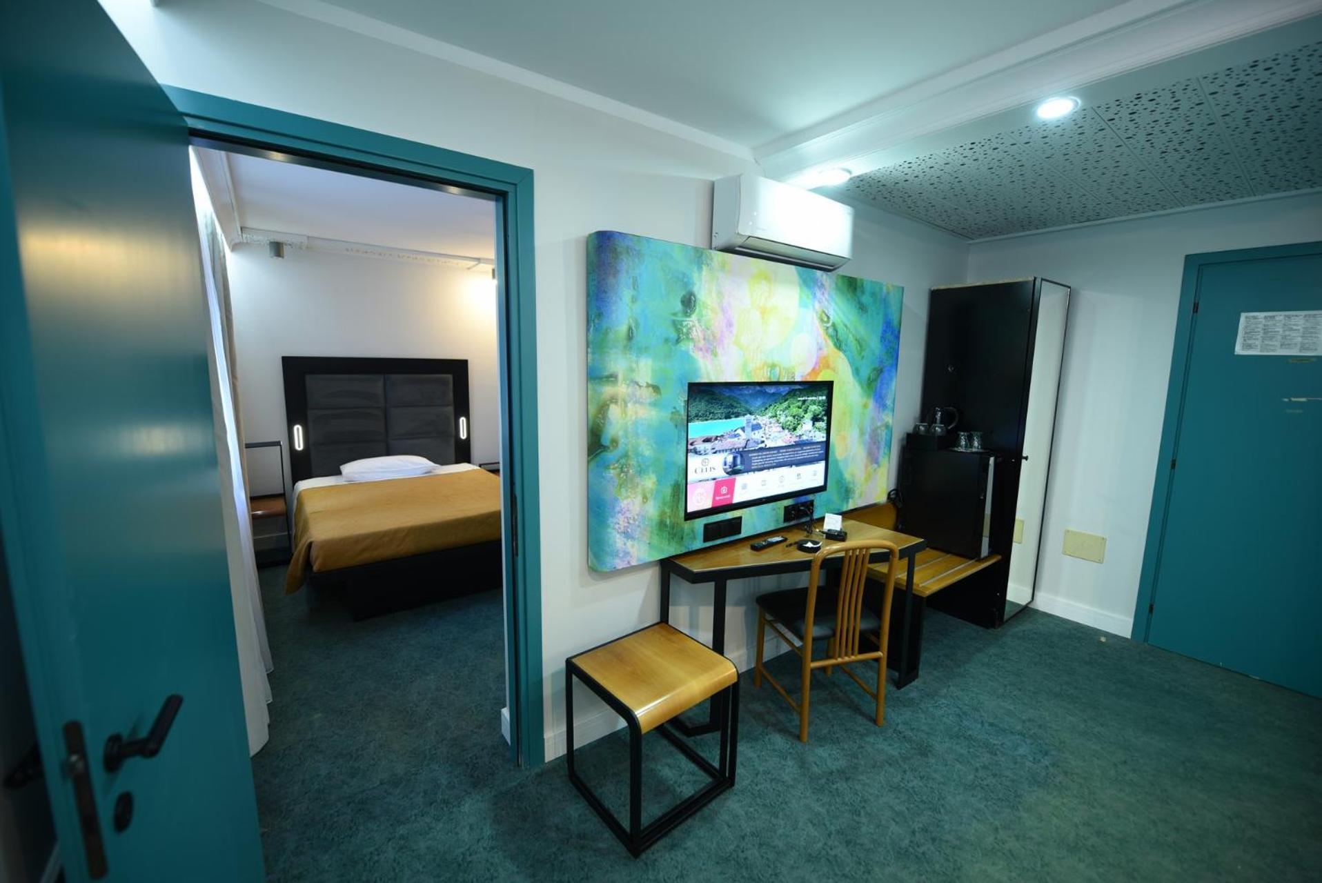 Hotel Celis バルチス エクステリア 写真