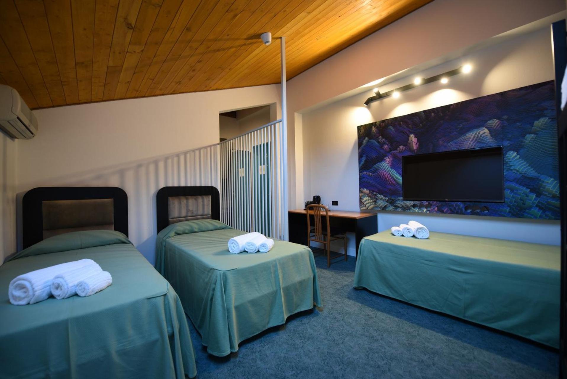 Hotel Celis バルチス エクステリア 写真