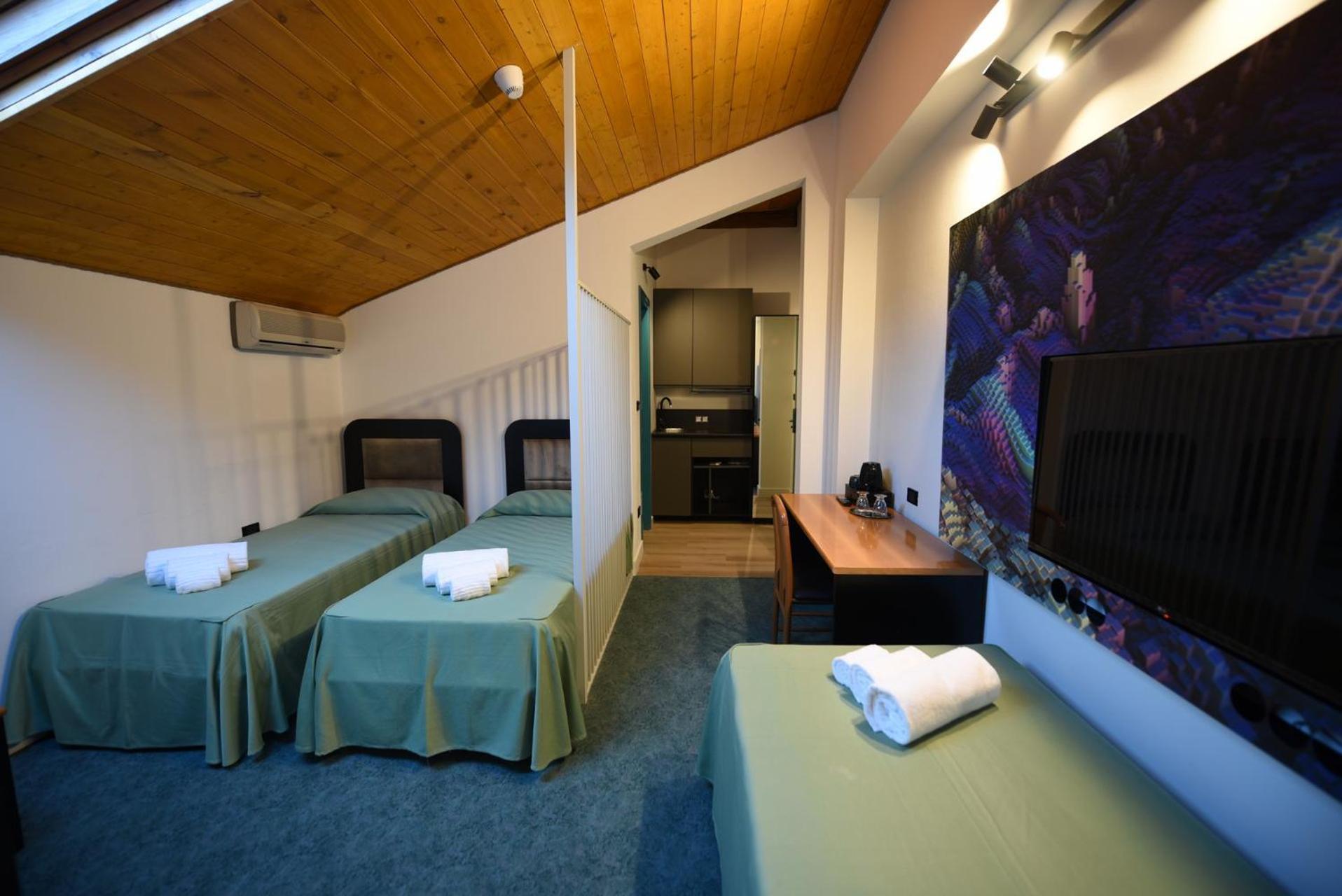 Hotel Celis バルチス エクステリア 写真