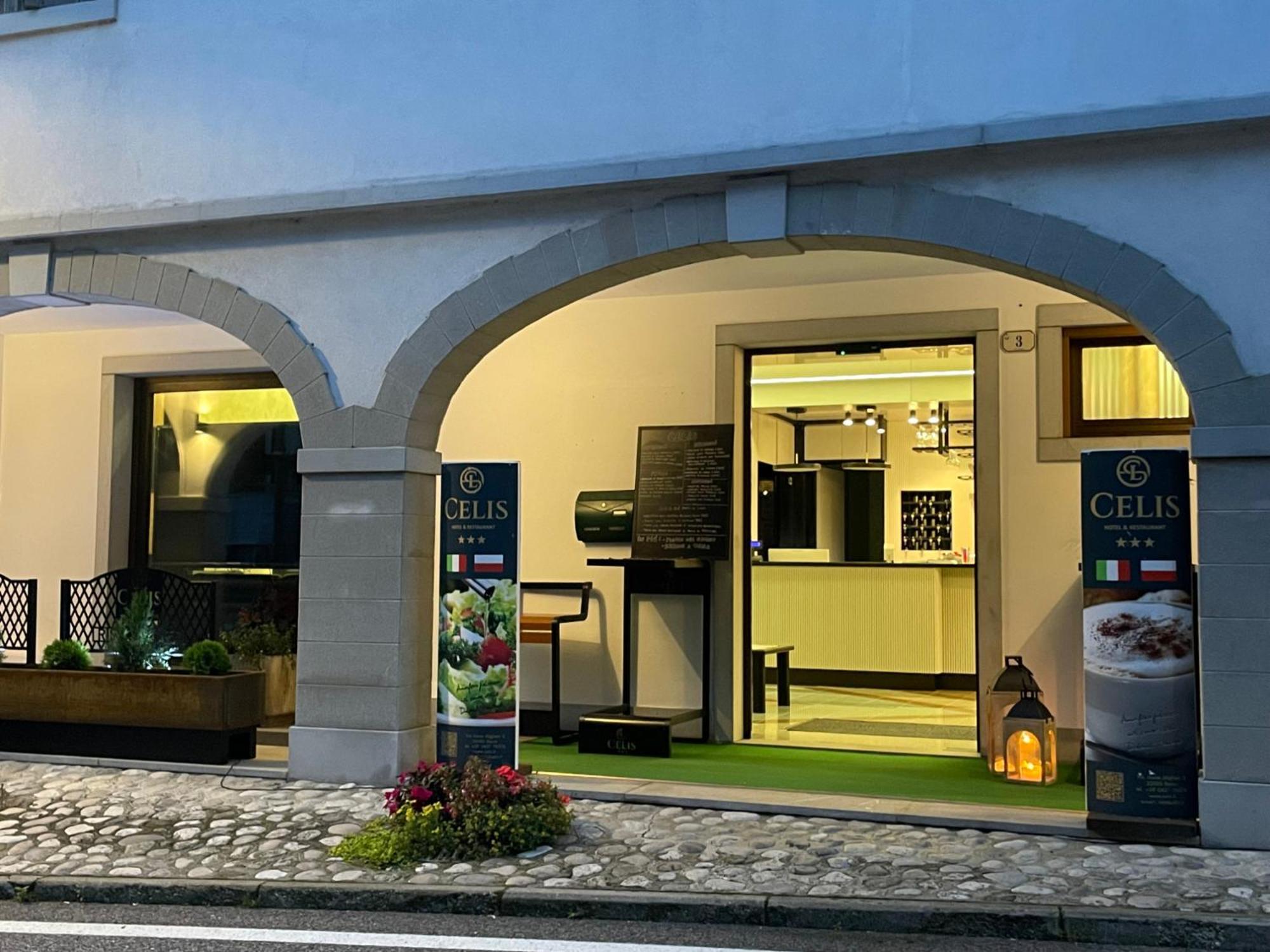 Hotel Celis バルチス エクステリア 写真